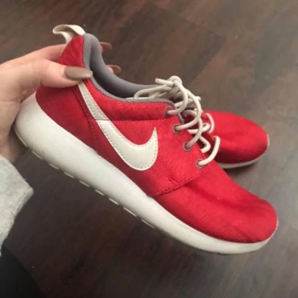Nike shoes